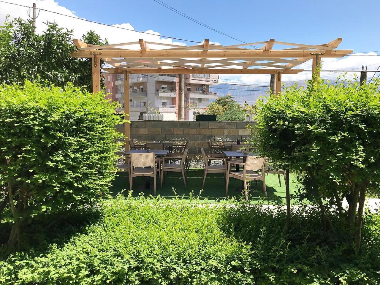 Villa Qeli Gjirokastër Exterior foto